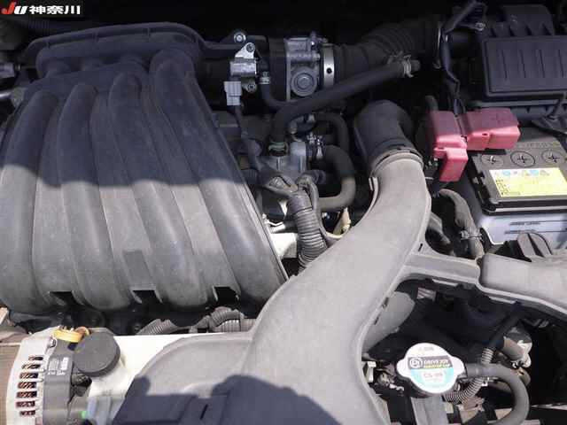 NISSAN TIIDA 2008