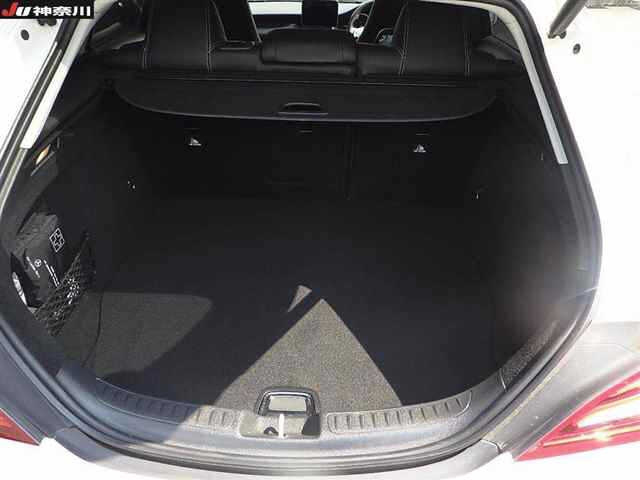 MERCEDES BENZ CLA CLASS 2017