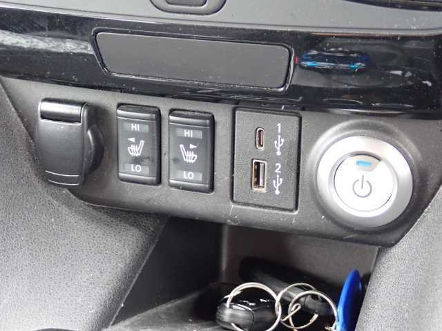 NISSAN LEAF 2020
