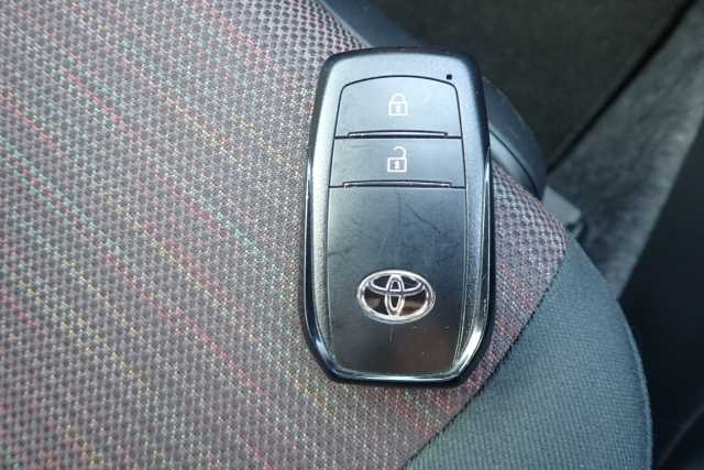 TOYOTA YARIS 2023