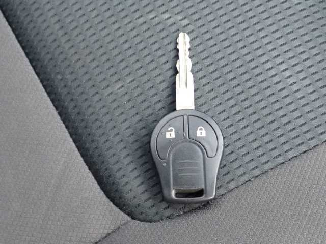 NISSAN NV200 2014