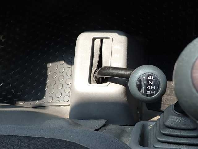 MAZDA BONGO VAN 2017