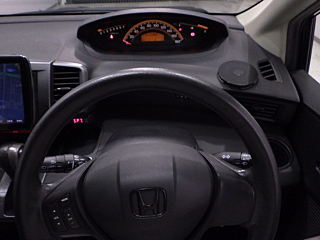 HONDA FREED 2009