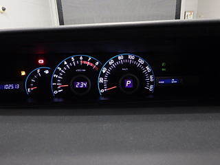 TOYOTA NOAH 2008
