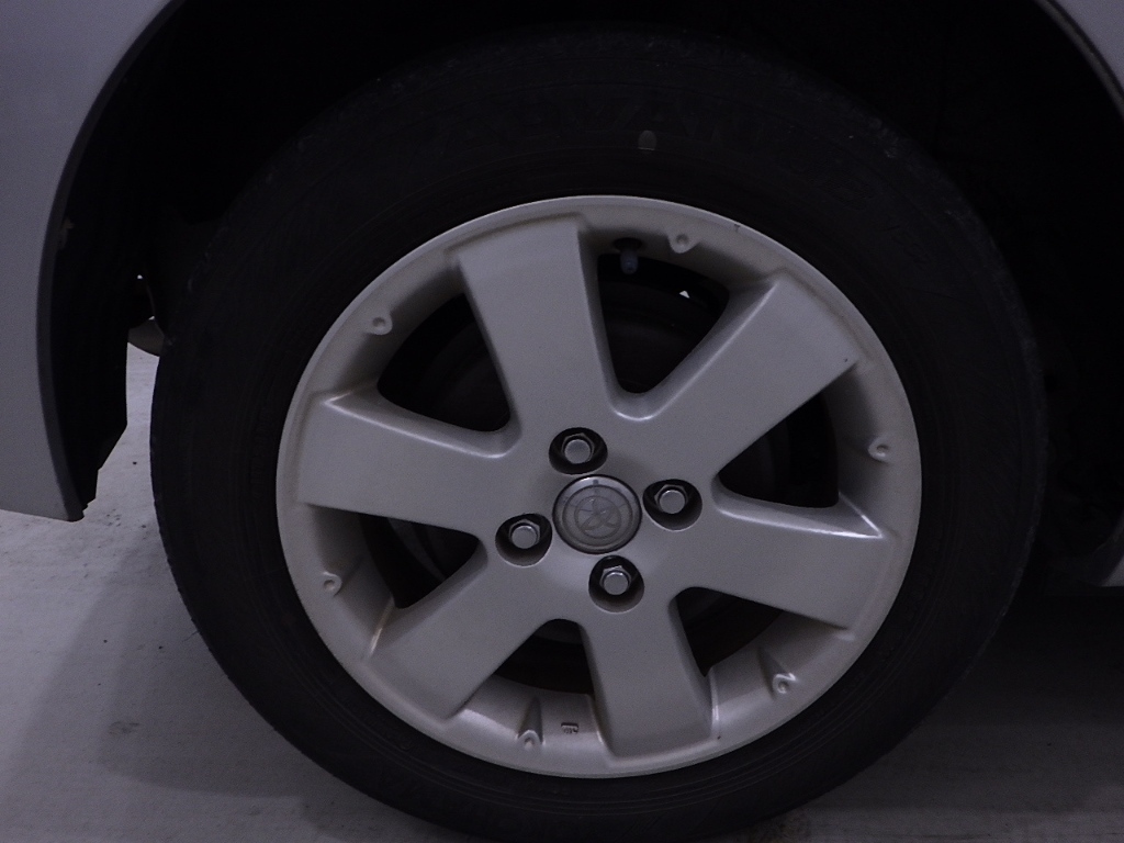 TOYOTA SPADE 2012