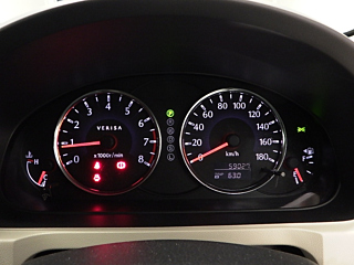 MAZDA VERISA 2010