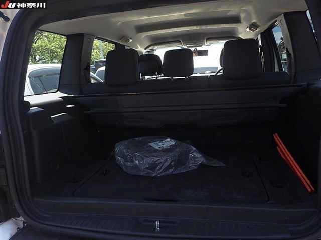 CHRYSLER JEEP CHEROKEE 2010