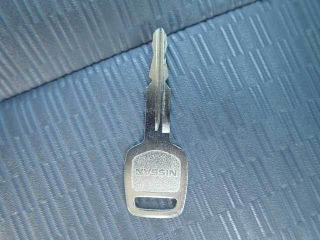 NISSAN CLIPPER VAN 2013