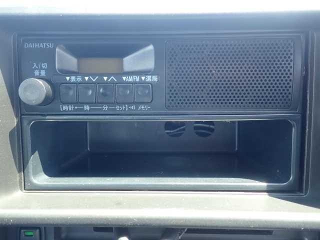 DAIHATSU HIJET VAN 2010