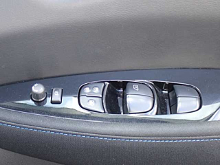 NISSAN LEAF 2019