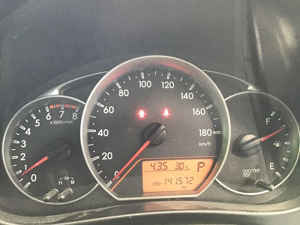 TOYOTA RACTIS 2010