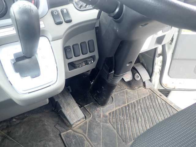 MITSUBISHI CANTER 2019