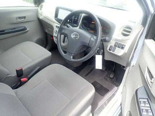 DAIHATSU MIRA E S 2016