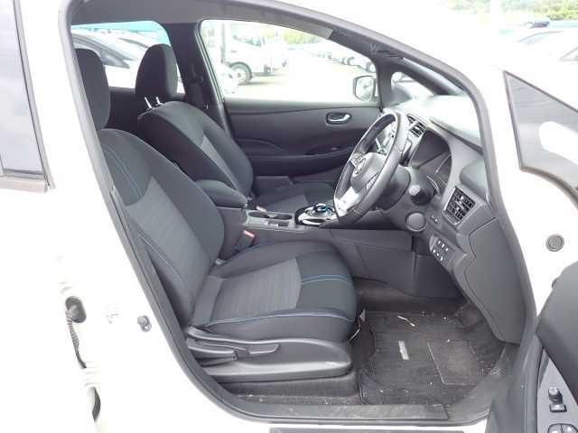 NISSAN LEAF 2018