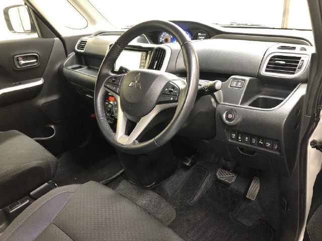MITSUBISHI DELICA D2 2020