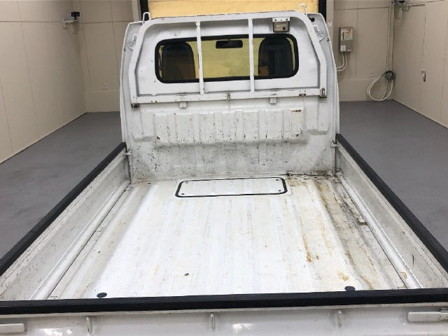 NISSAN CLIPPER TRUCK 2017