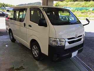 TOYOTA HIACE VAN 2022
