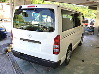 TOYOTA HIACE VAN 2022