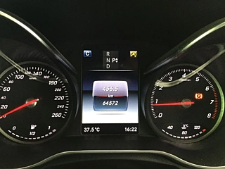 MERCEDES BENZ C CLASS 2016