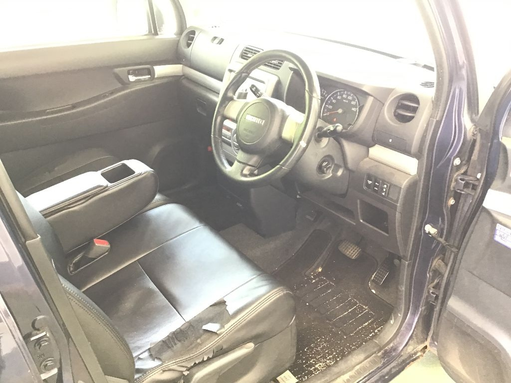 DAIHATSU MOVE CONTE 2009
