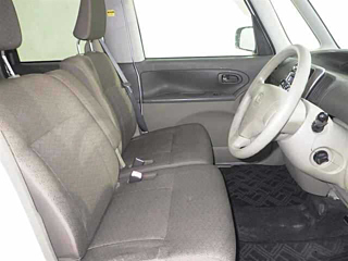 DAIHATSU TANTO 2013