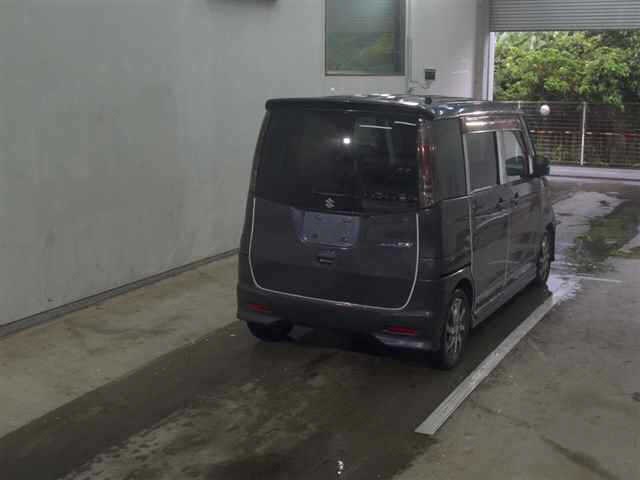 SUZUKI PALETTE 2010