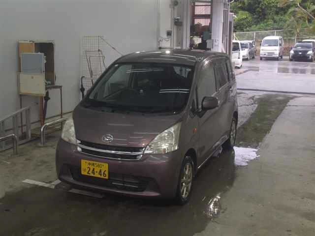 DAIHATSU MOVE 2011