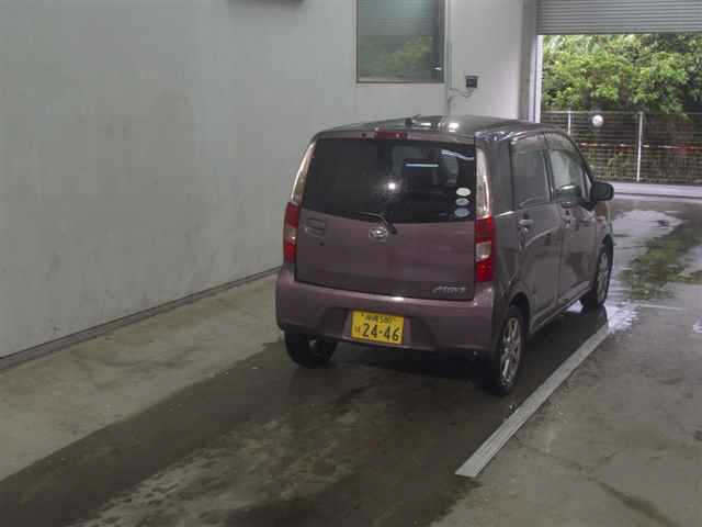 DAIHATSU MOVE 2011