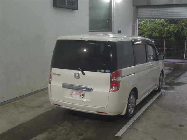 HONDA STEP WAGON 2010
