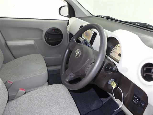 TOYOTA PASSO 2010