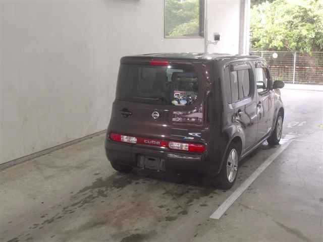 NISSAN CUBE 2010
