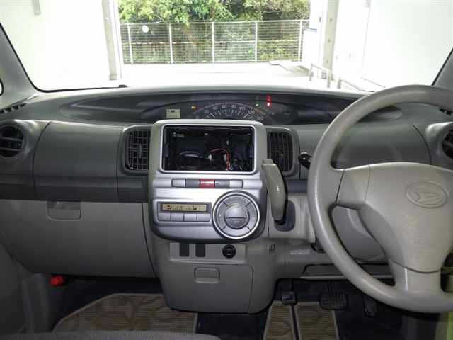DAIHATSU TANTO 2012