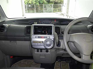 DAIHATSU TANTO 2012