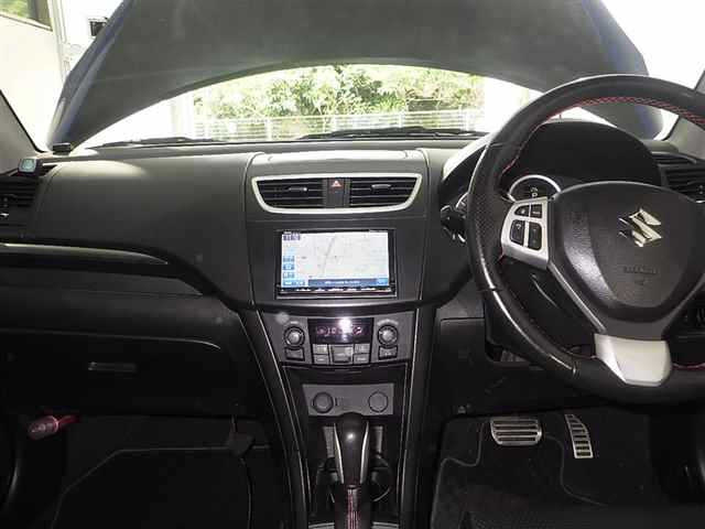 SUZUKI SWIFT 2013