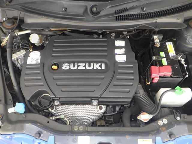 SUZUKI SWIFT 2013