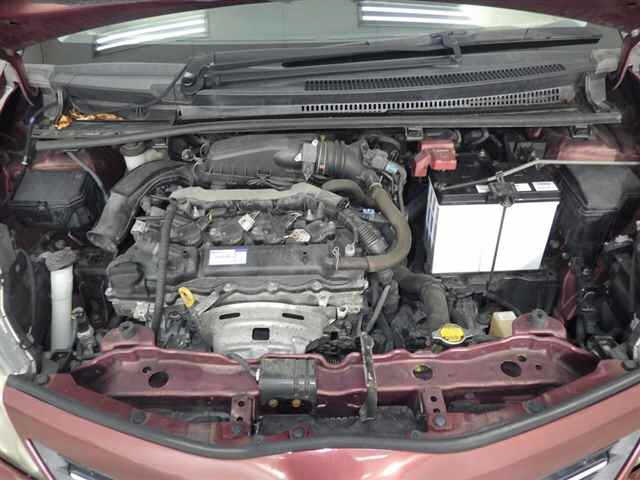 TOYOTA VITZ 2011