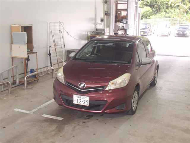 TOYOTA VITZ 2011