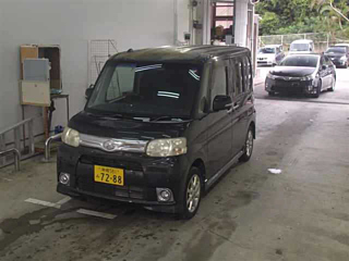 DAIHATSU TANTO 2012