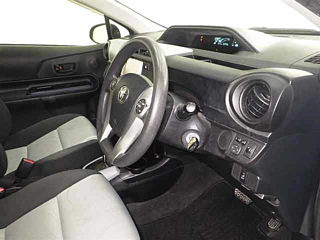TOYOTA AQUA 2014