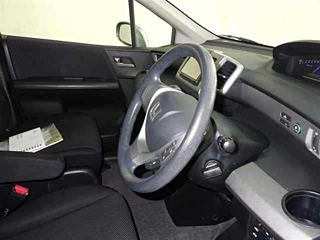 HONDA FREED 2012