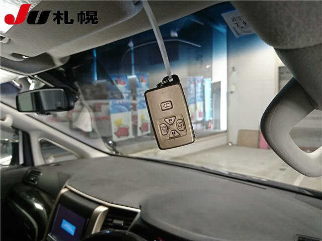 TOYOTA VELLFIRE 2014