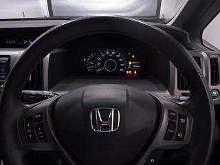 HONDA STEP WAGON 2012