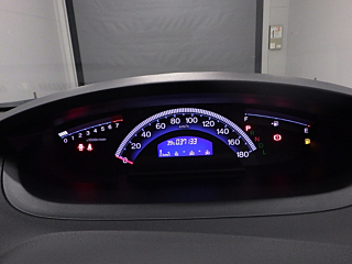 HONDA FREED 2012