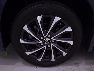 TOYOTA VOXY 2022
