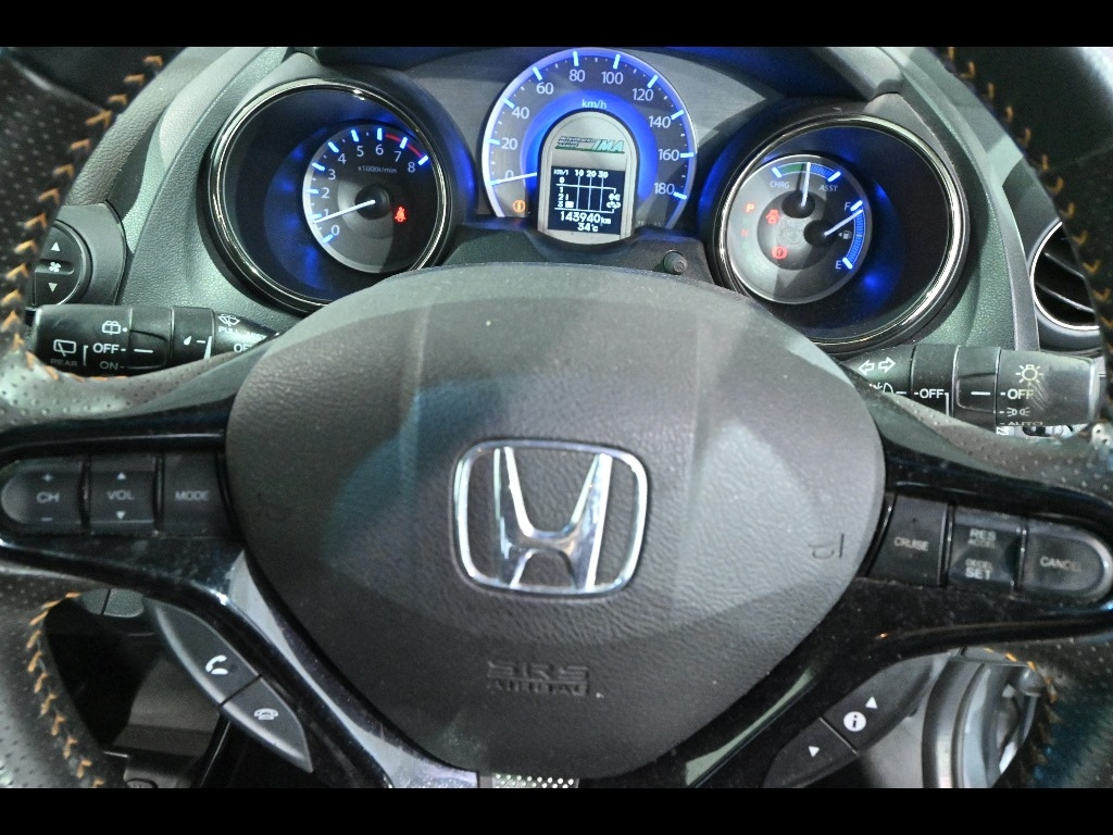 HONDA FIT SHUTTLE 2013
