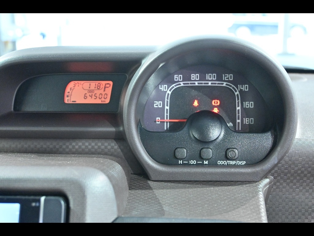 TOYOTA SPADE 2014