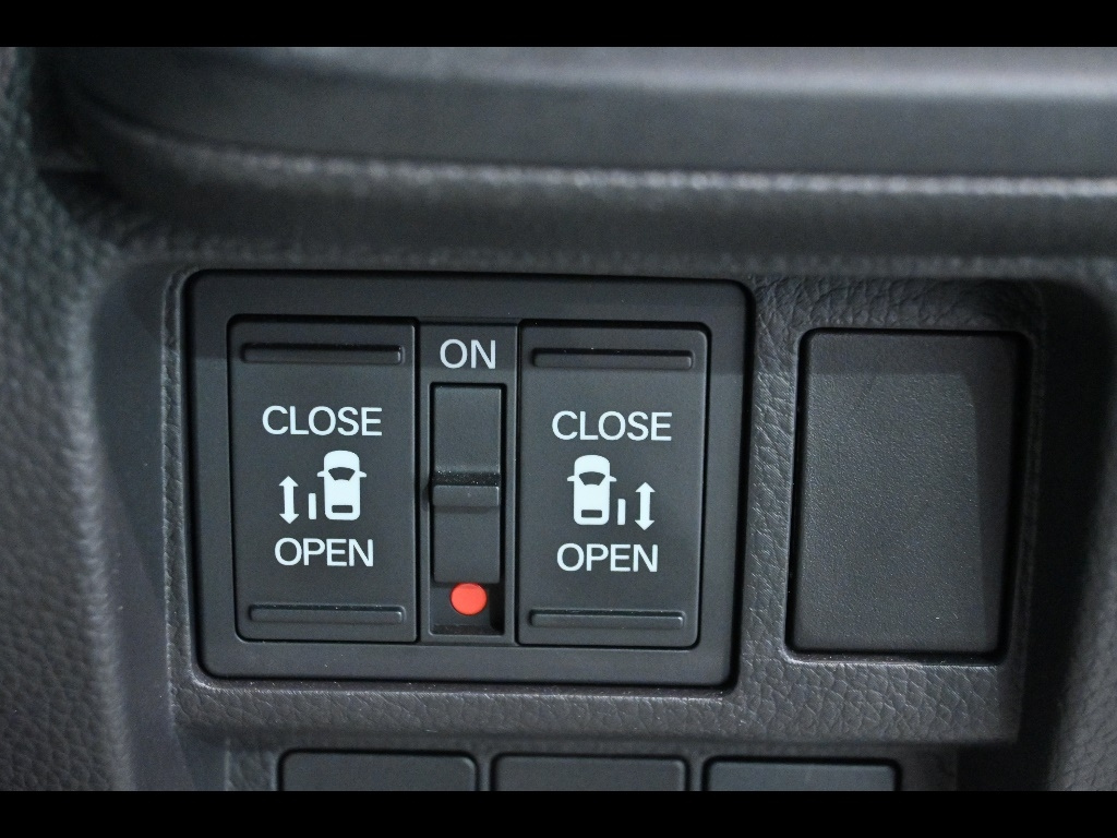 HONDA STEP WAGON 2022