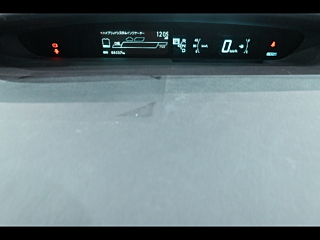 TOYOTA PRIUS 2012