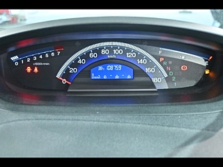 HONDA FREED 2011