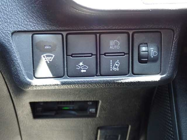 TOYOTA COROLLA FIELDER 2022